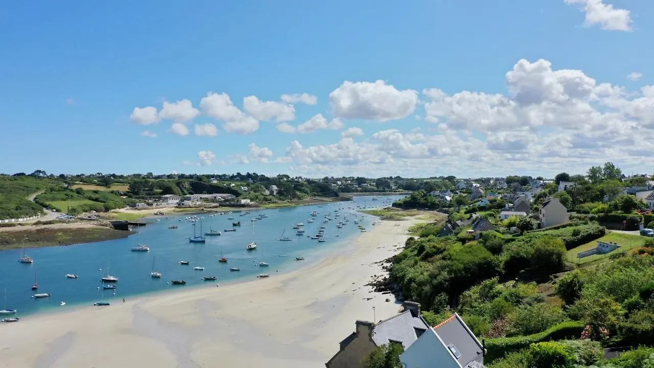 Holiday home Ker Huella - Superbe Vue Mer Et Acces Plage Prive Saint-Pabu