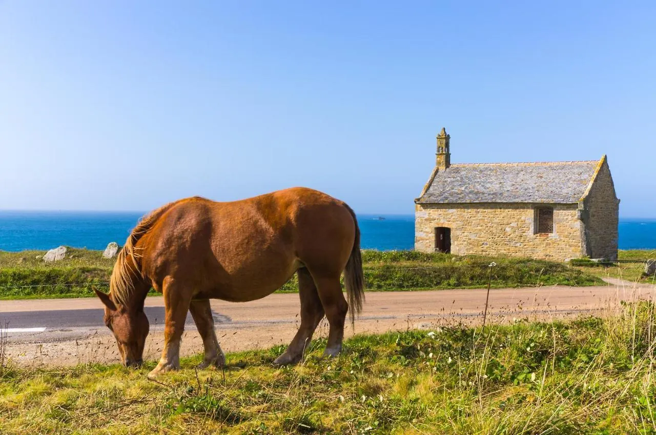 Ker Huella - Superbe Vue Mer Et Acces Plage Prive Saint-Pabu  Holiday home Saint-Pabu (Finistere)