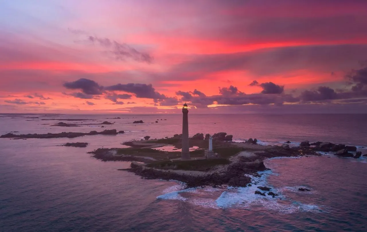 Ker Huella - Superbe Vue Mer Et Acces Plage Prive Saint-Pabu  0*, Saint-Pabu (Finistere) Francia